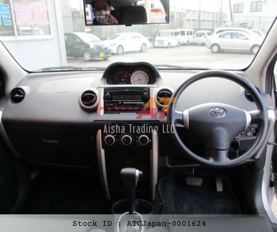 2005 Toyota Ist 